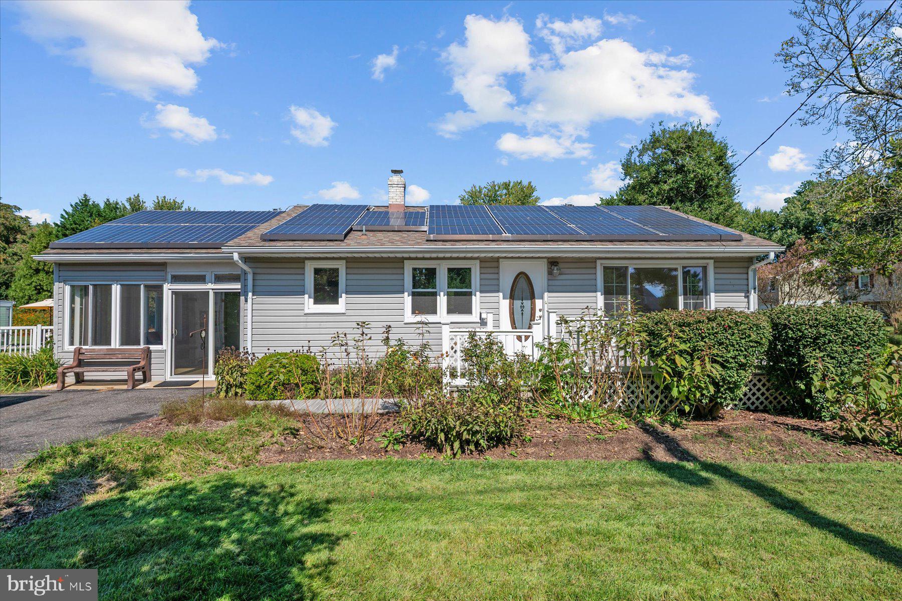 HILLSMERE SHORES - Residential
