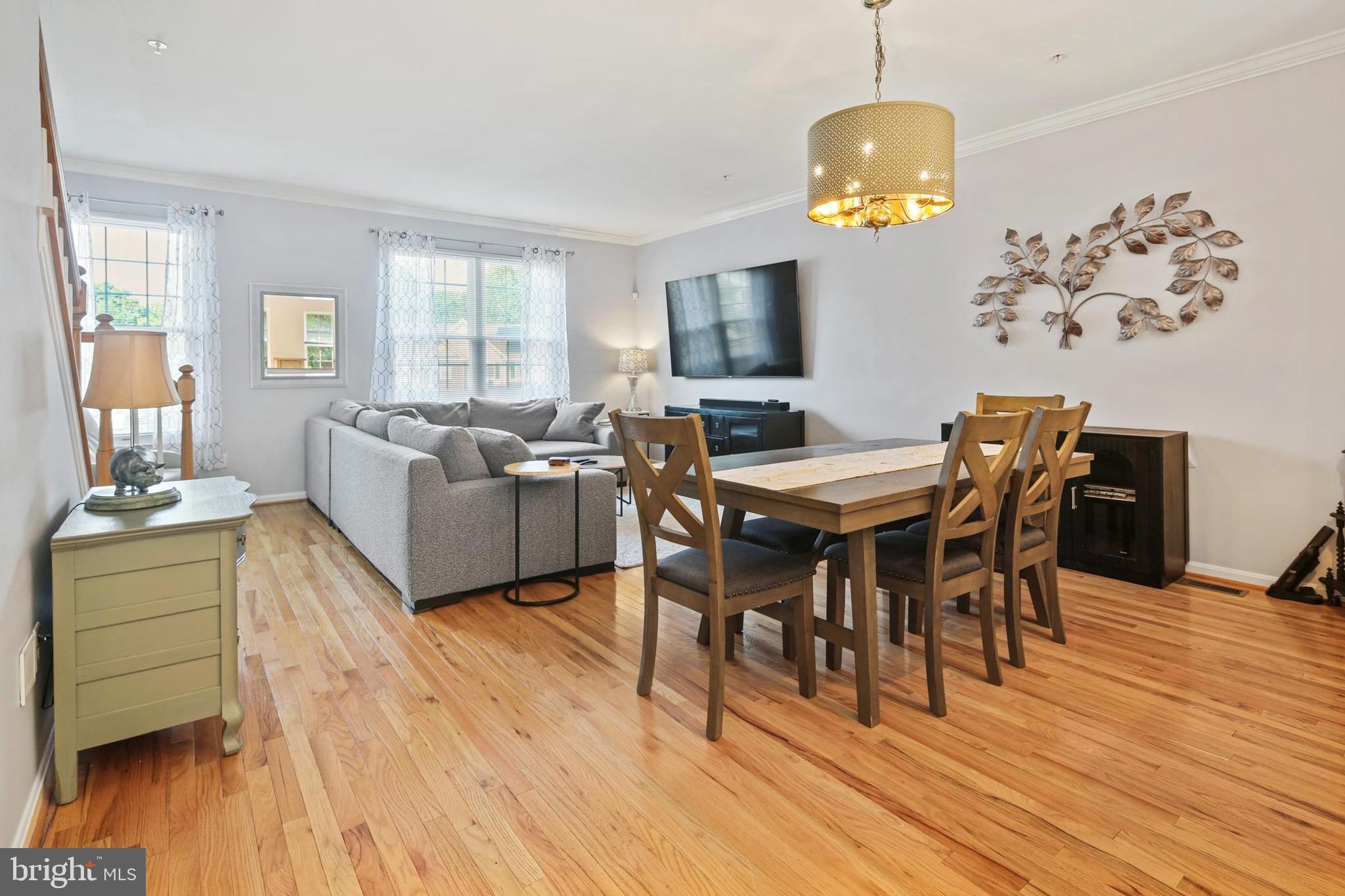 2553 VIREO COURT