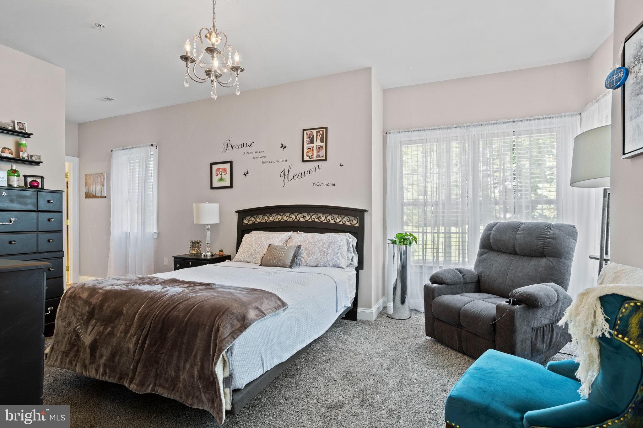 CREEKSIDE VILLAGE - Residential