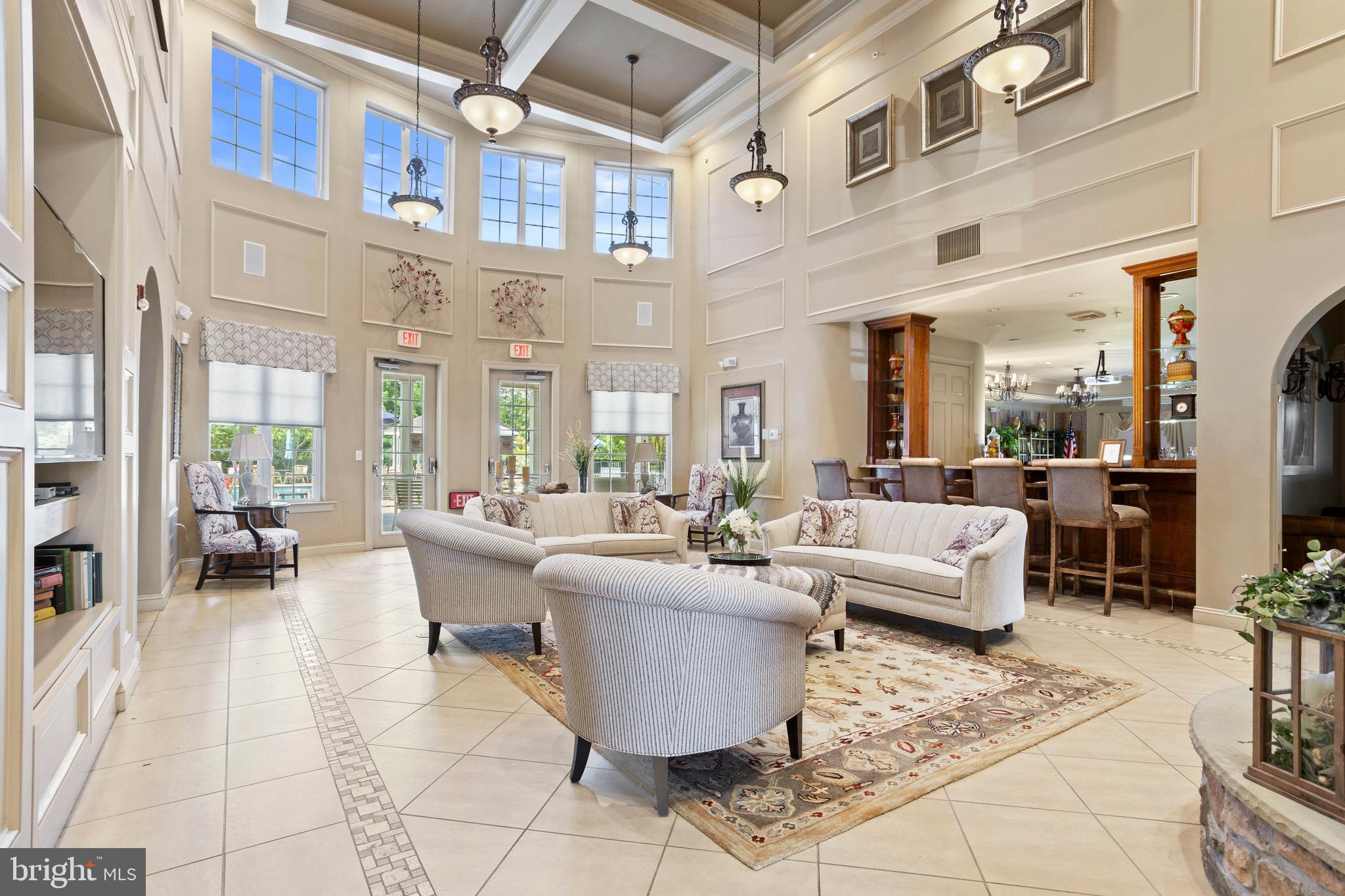 CREEKSIDE VILLAGE - Residential