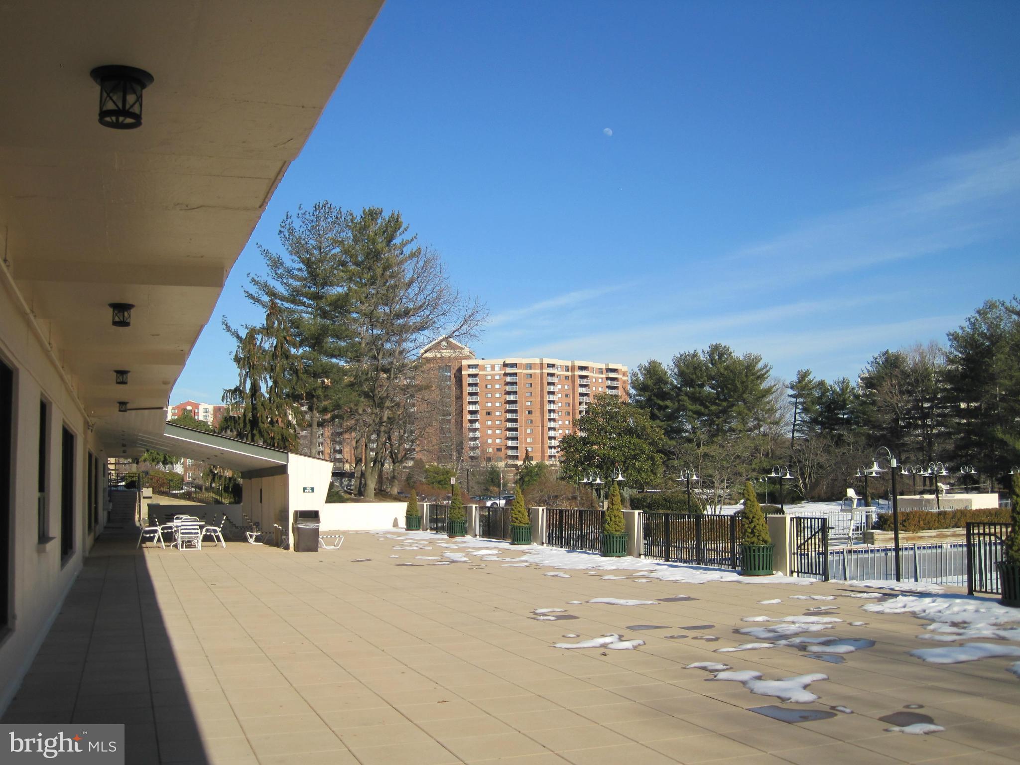 WATERGATE AT LANDMARK - Residential Lease