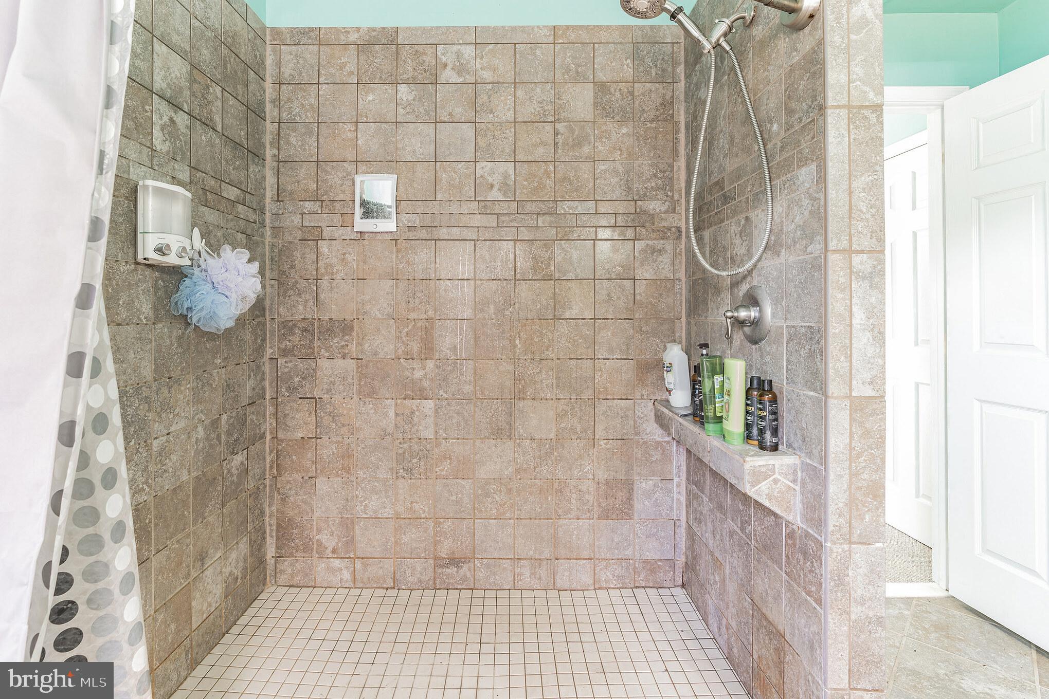 NORTH BEACH PARK - Residential