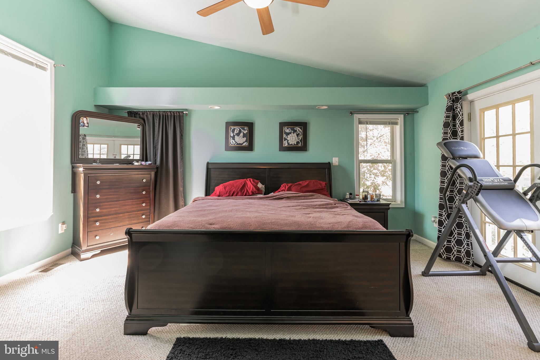 NORTH BEACH PARK - Residential