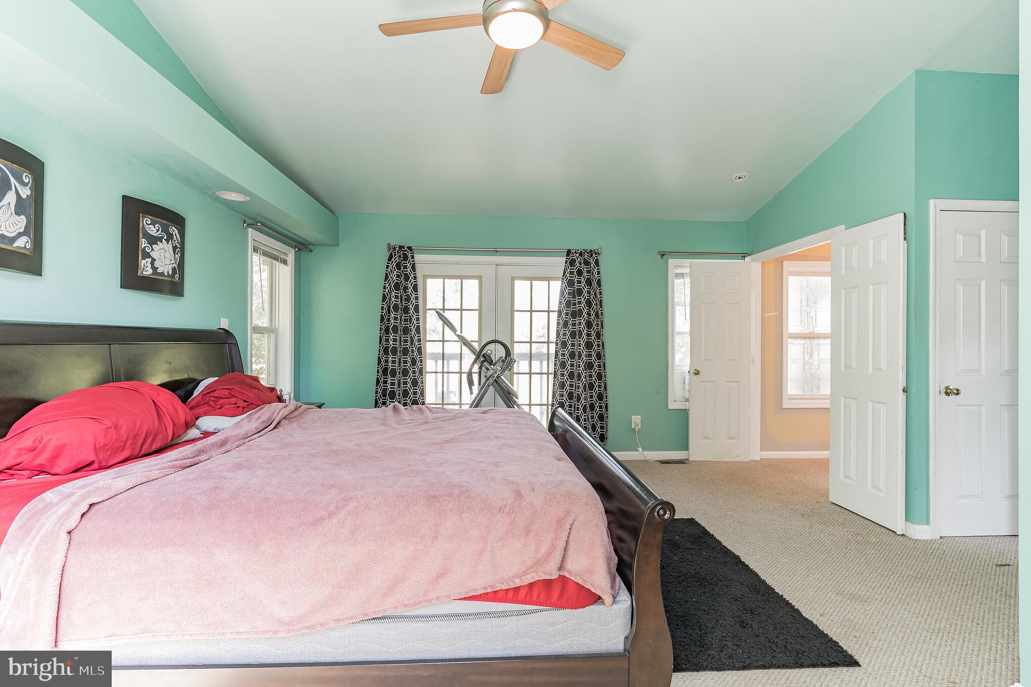 NORTH BEACH PARK - Residential