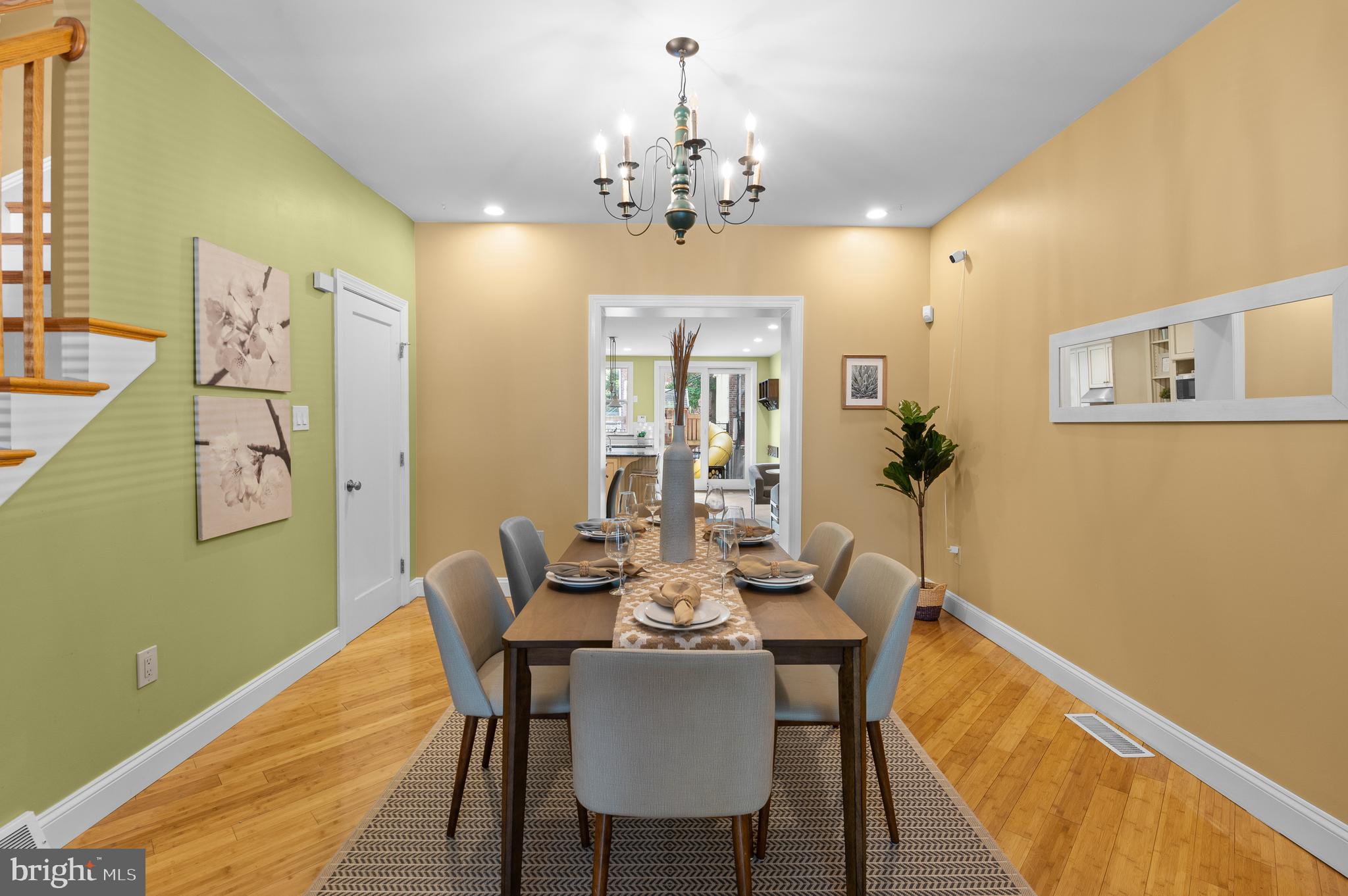 WASHINGTON SQ WEST - Residential