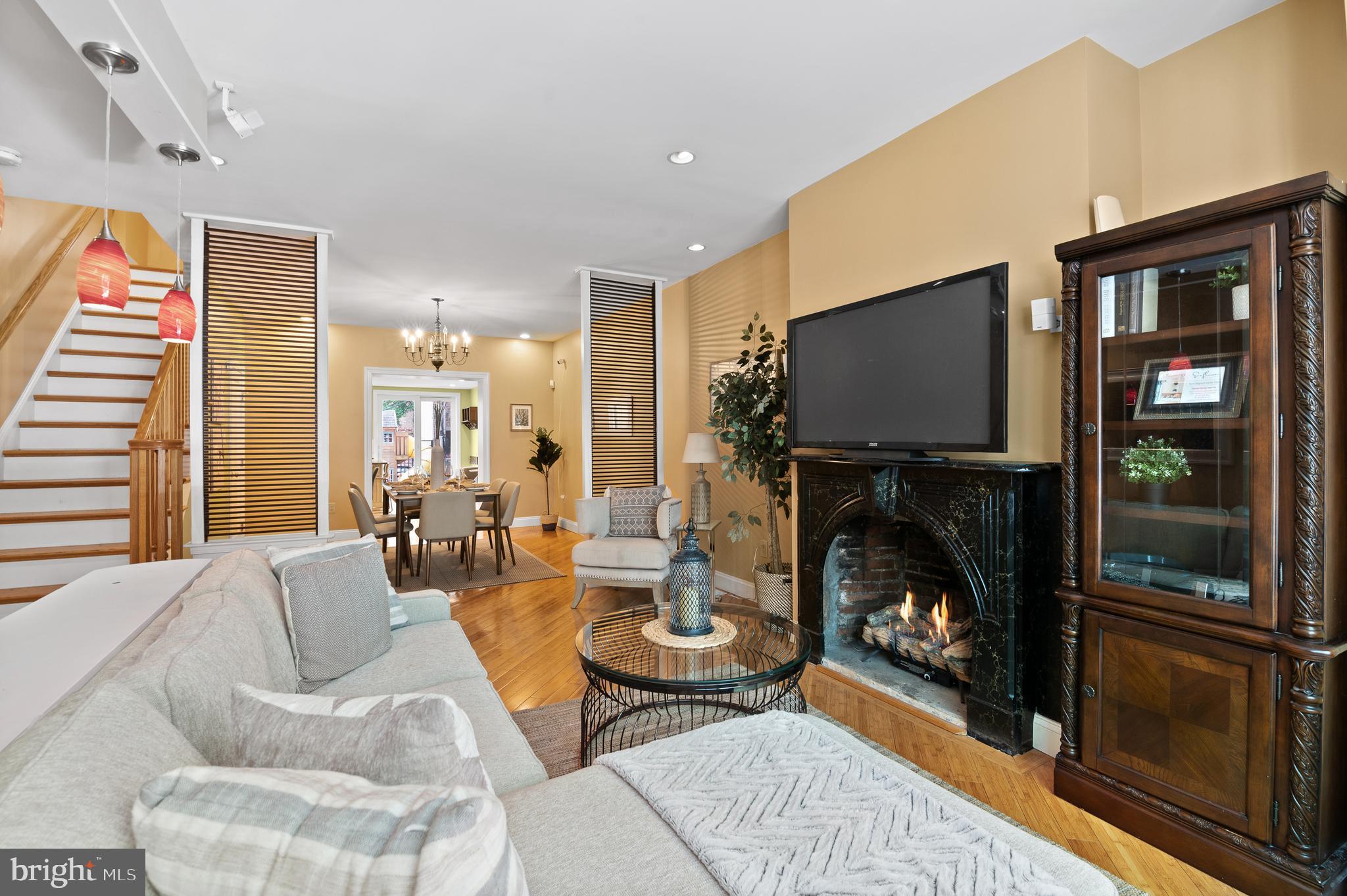 WASHINGTON SQ WEST - Residential