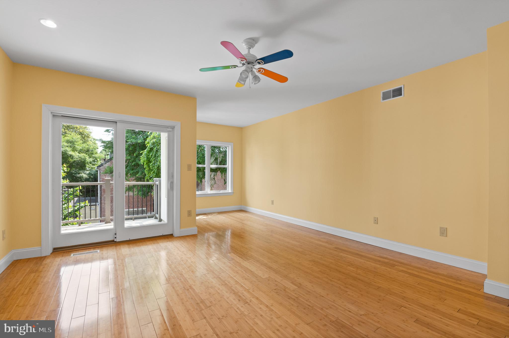 WASHINGTON SQ WEST - Residential