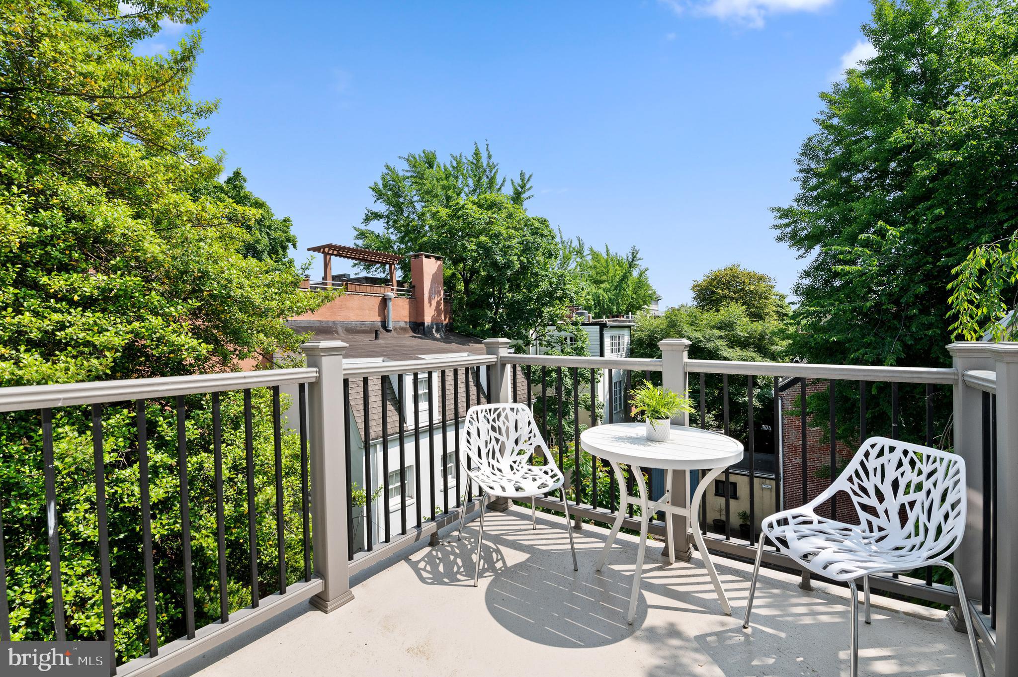 WASHINGTON SQ WEST - Residential