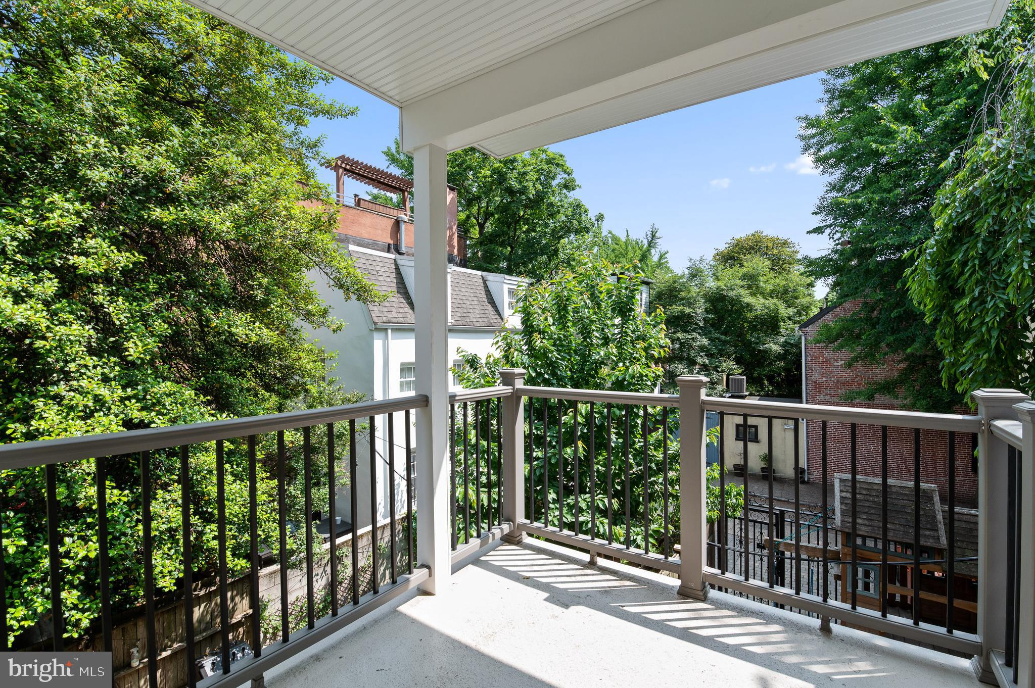 WASHINGTON SQ WEST - Residential