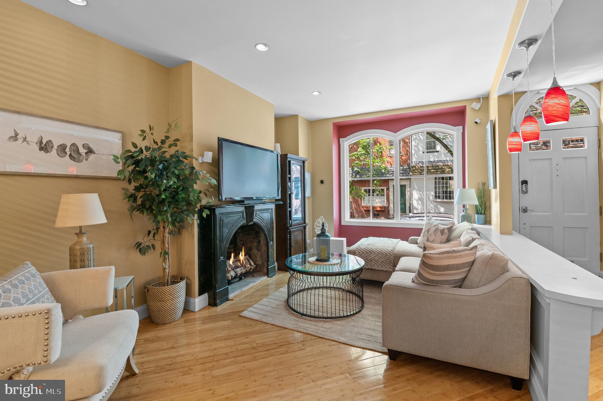 WASHINGTON SQ WEST - Residential