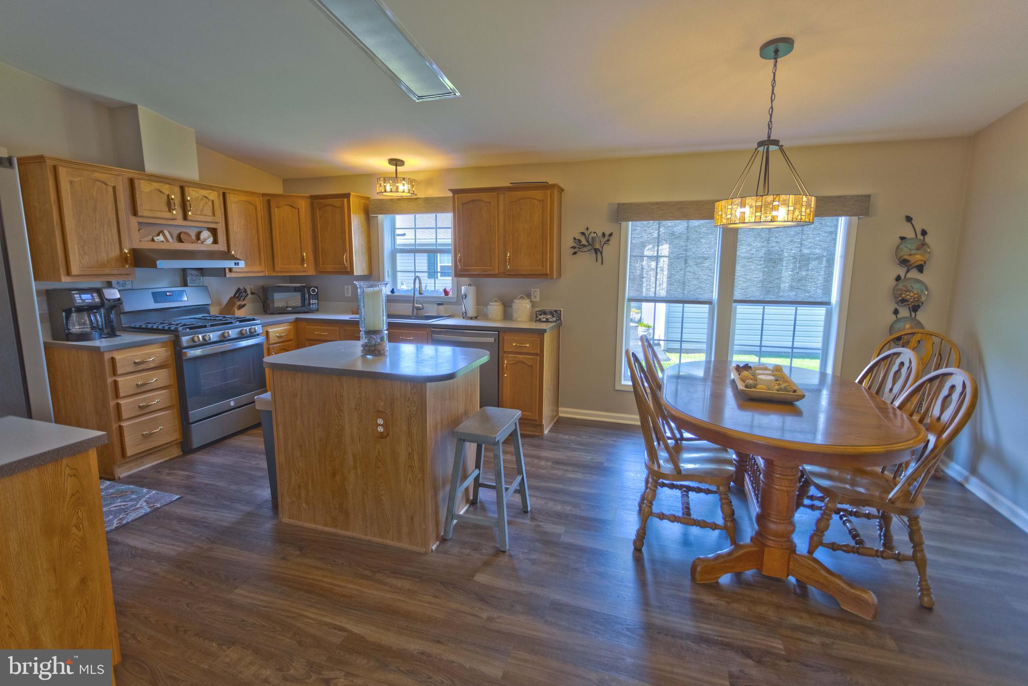 WILLOW RUN - Residential