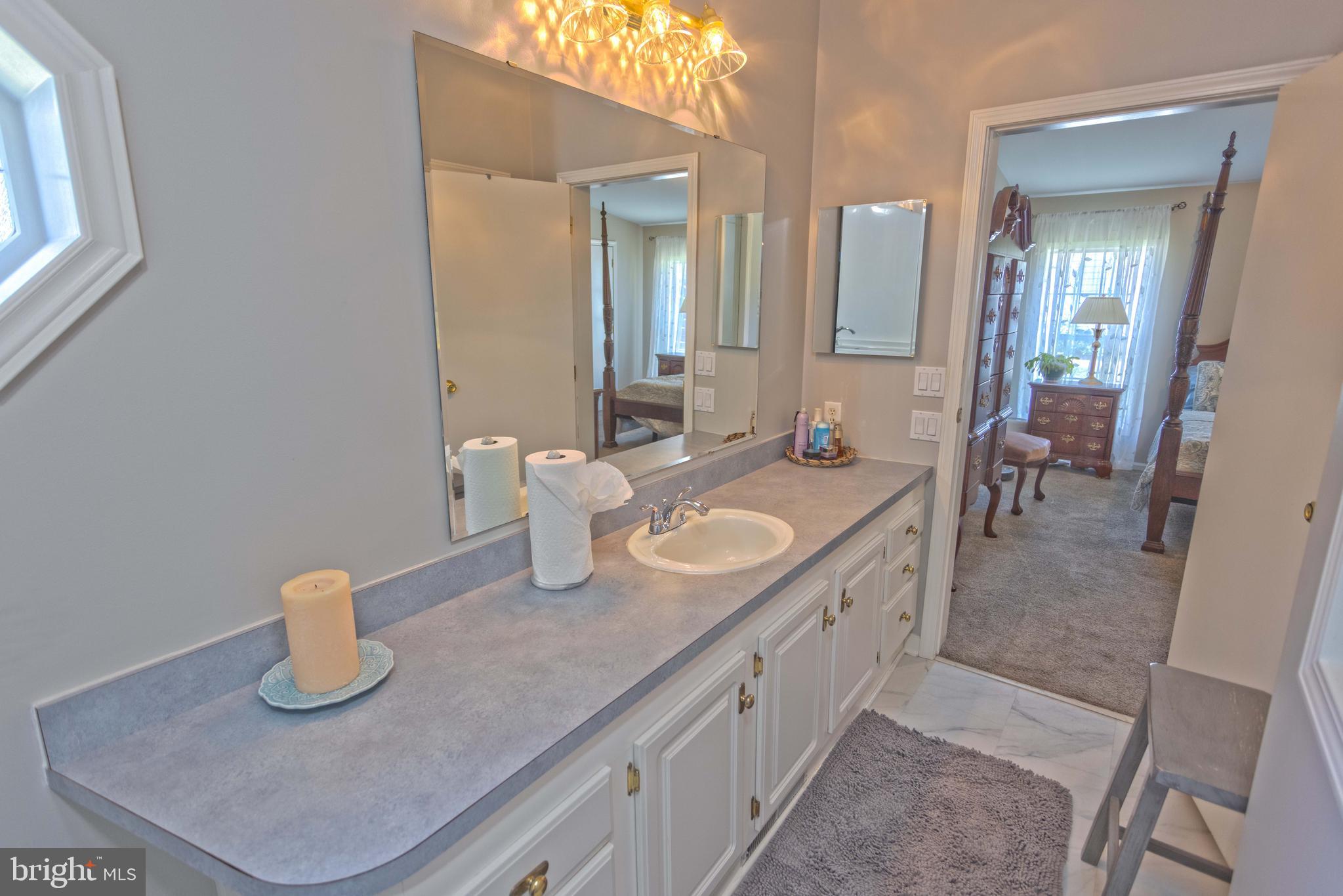 WILLOW RUN - Residential