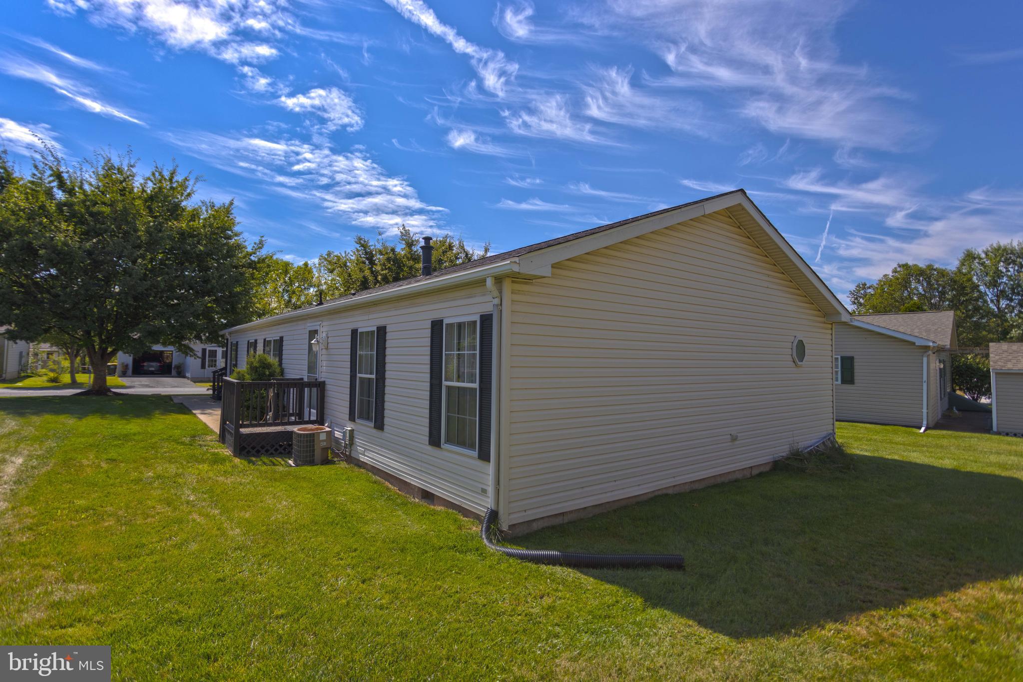 WILLOW RUN - Residential