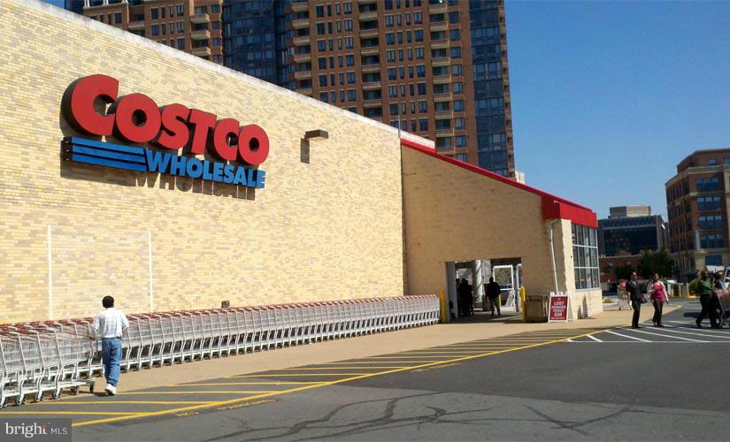 SOUTHAMPTON - Residential Lease