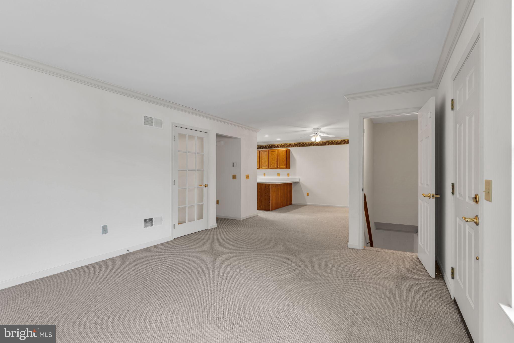 EQUINE MEADOWS - Residential