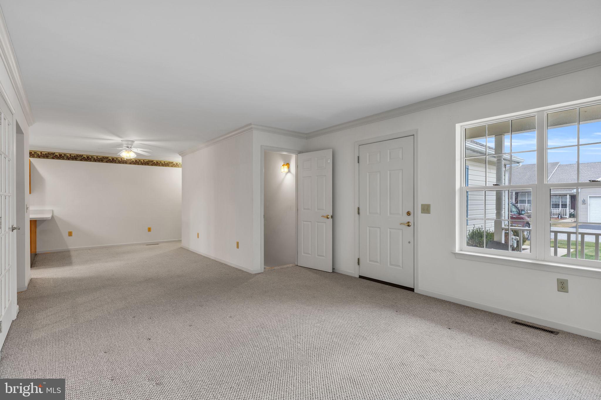 EQUINE MEADOWS - Residential
