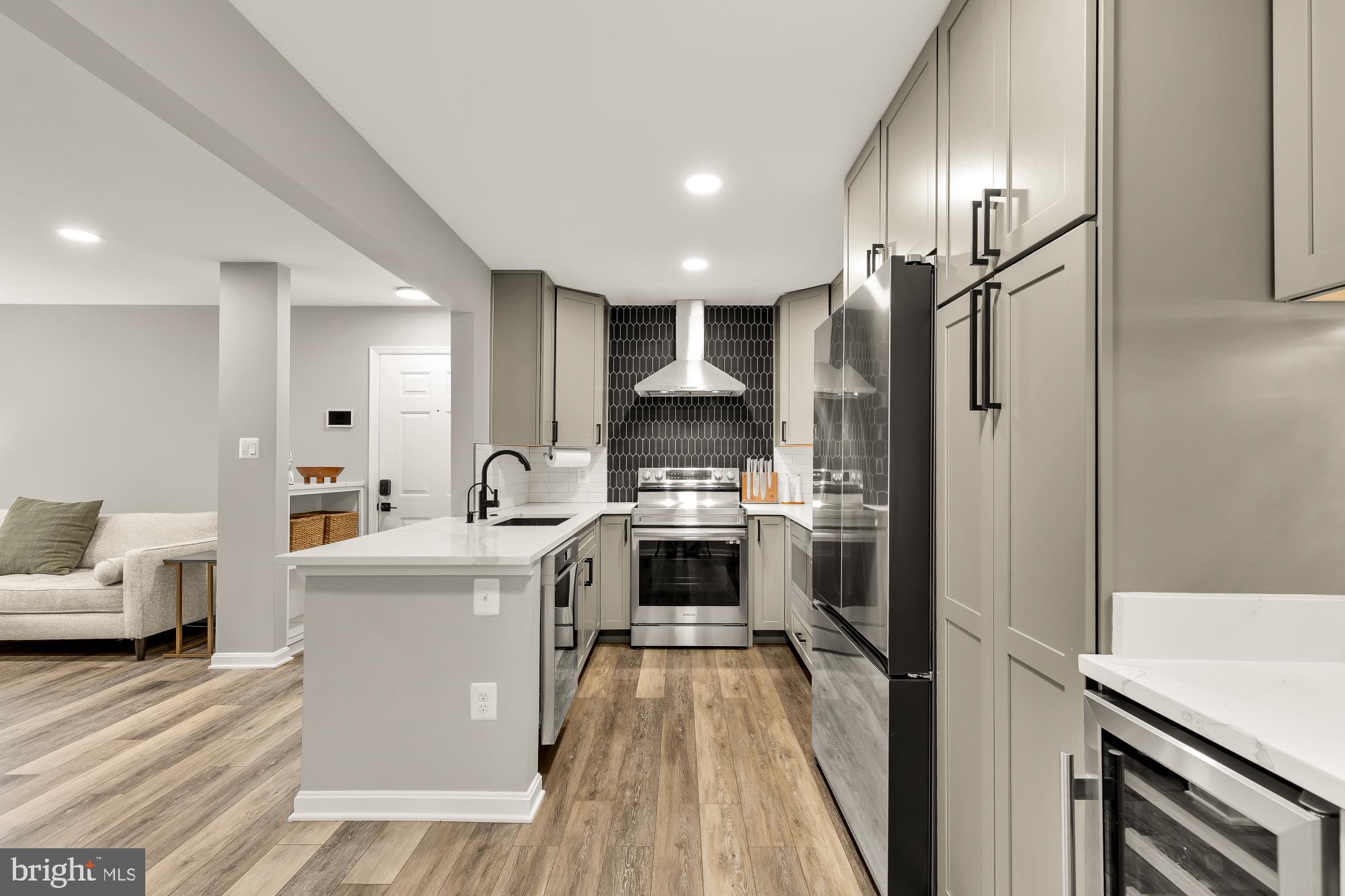 BRISTOL HOUSE - Residential