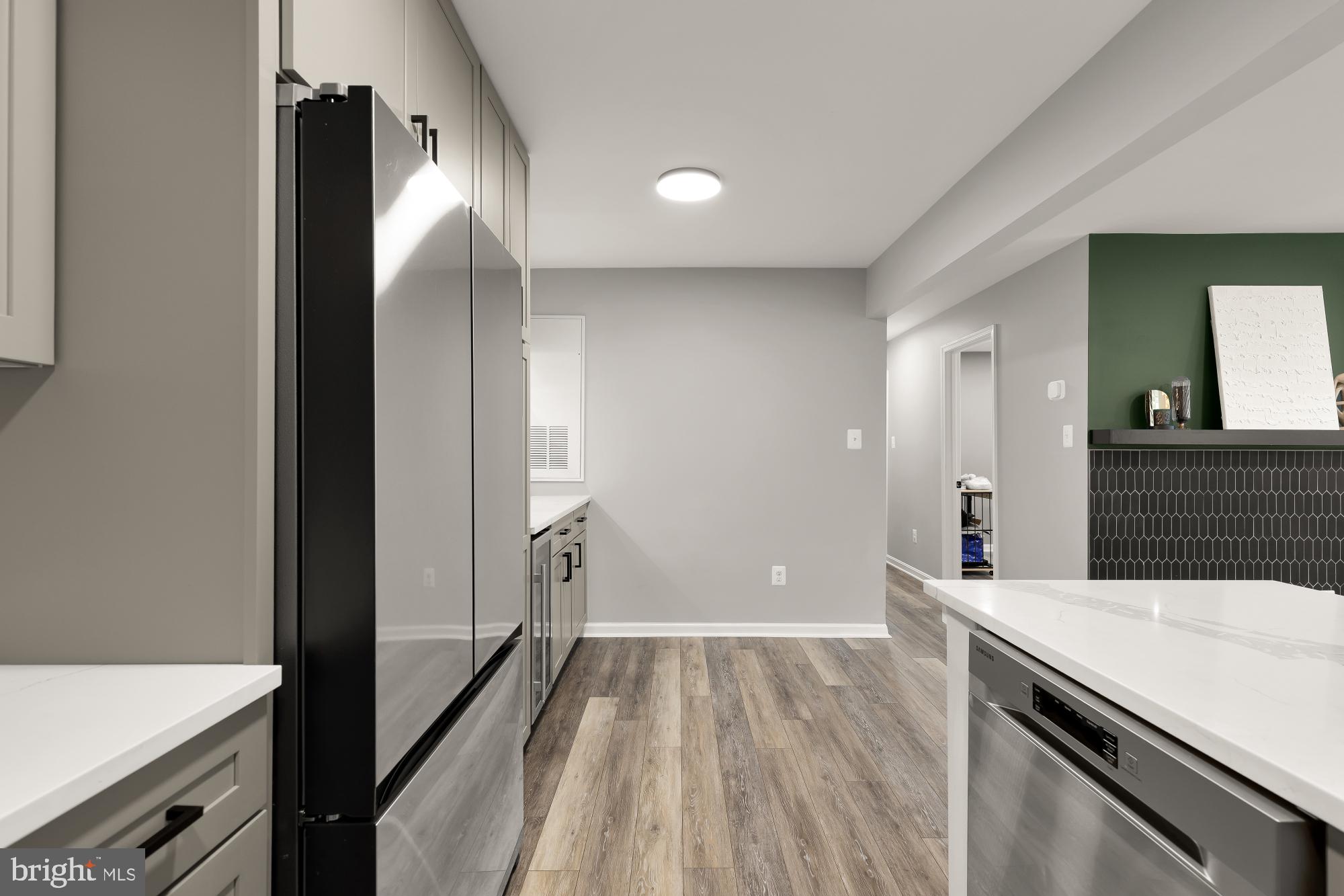 BRISTOL HOUSE - Residential