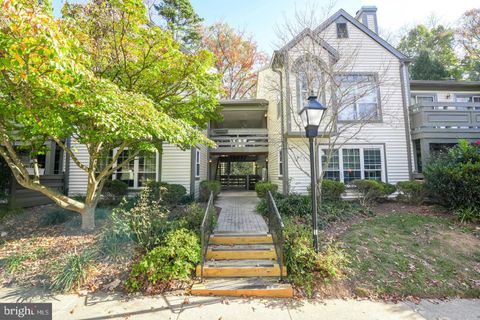 2221 LOVEDALE LANE 202B RESTON VA 20191