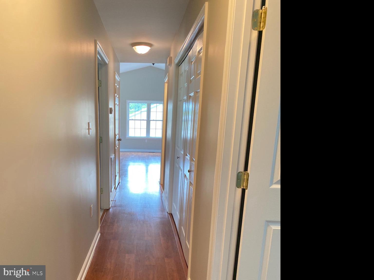 MASSANUTTEN VIEW - Residential Lease