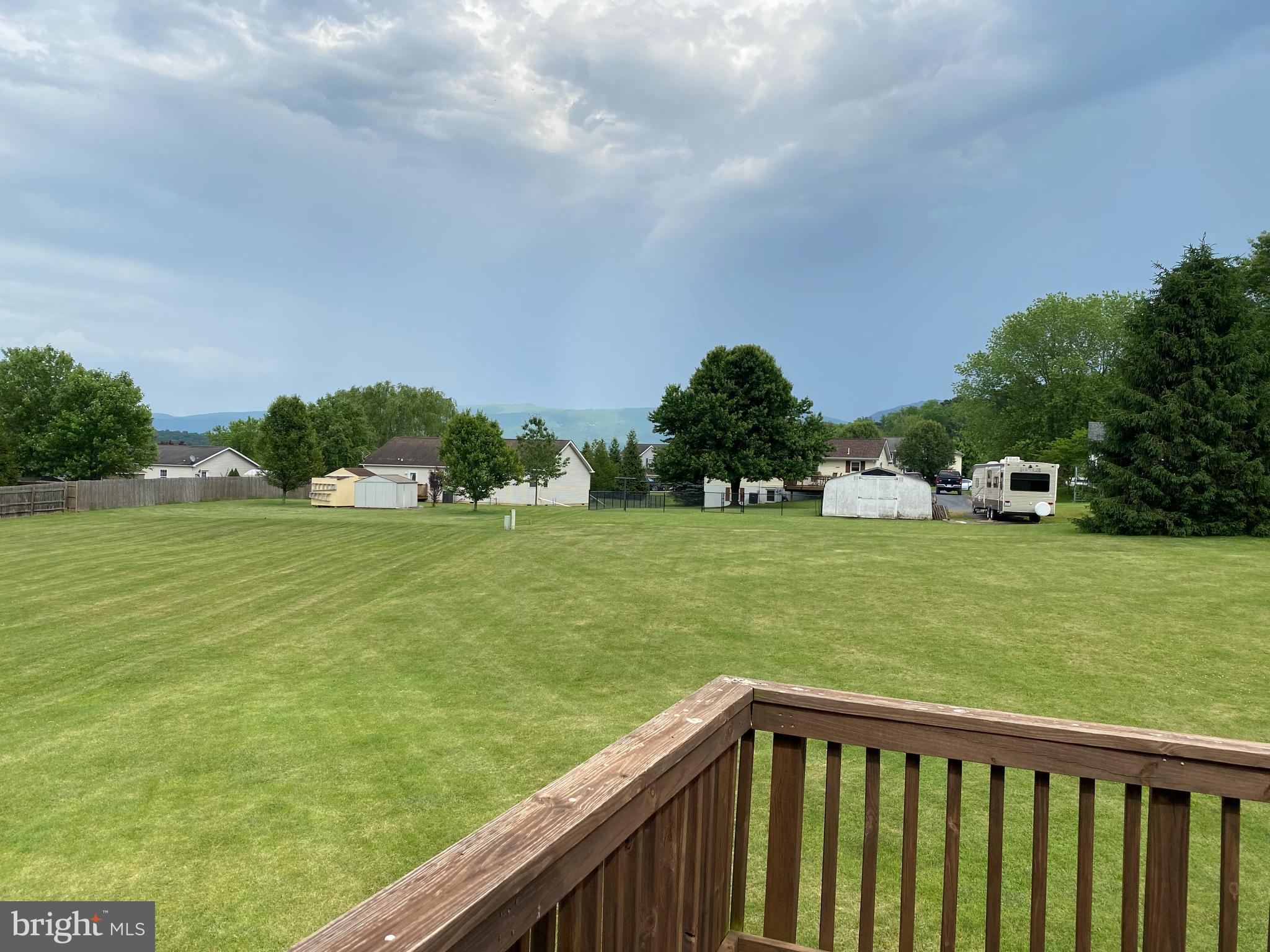 MASSANUTTEN VIEW - Residential Lease