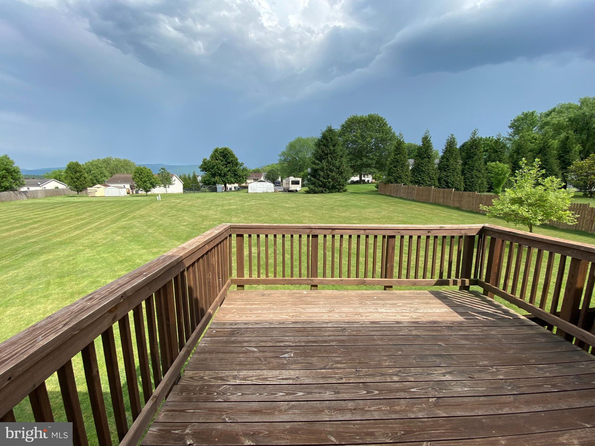 MASSANUTTEN VIEW - Residential Lease