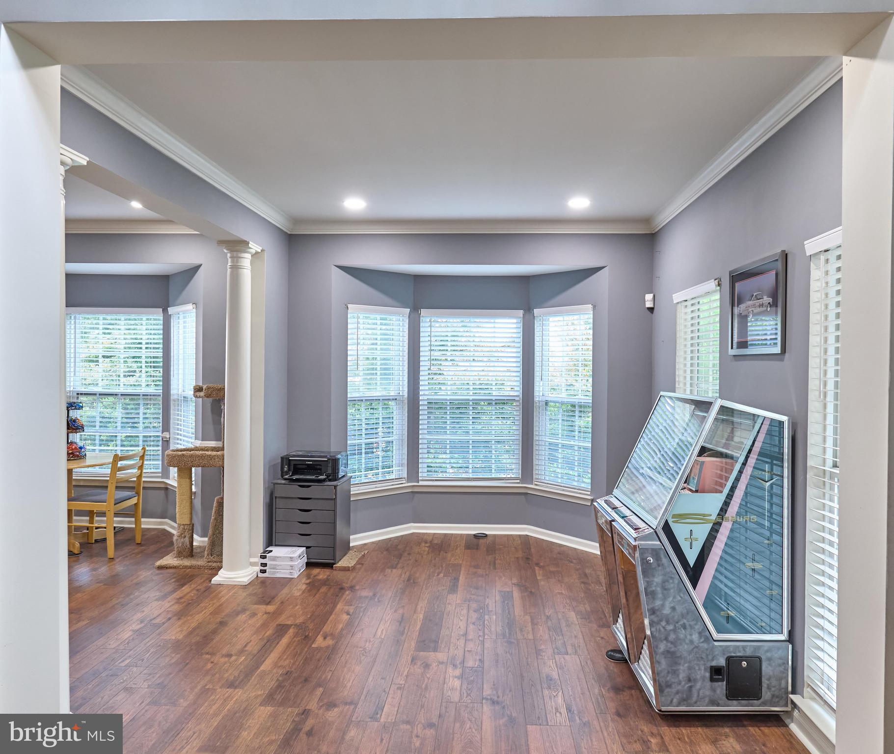 VILLAGES OF URBANA - Residential