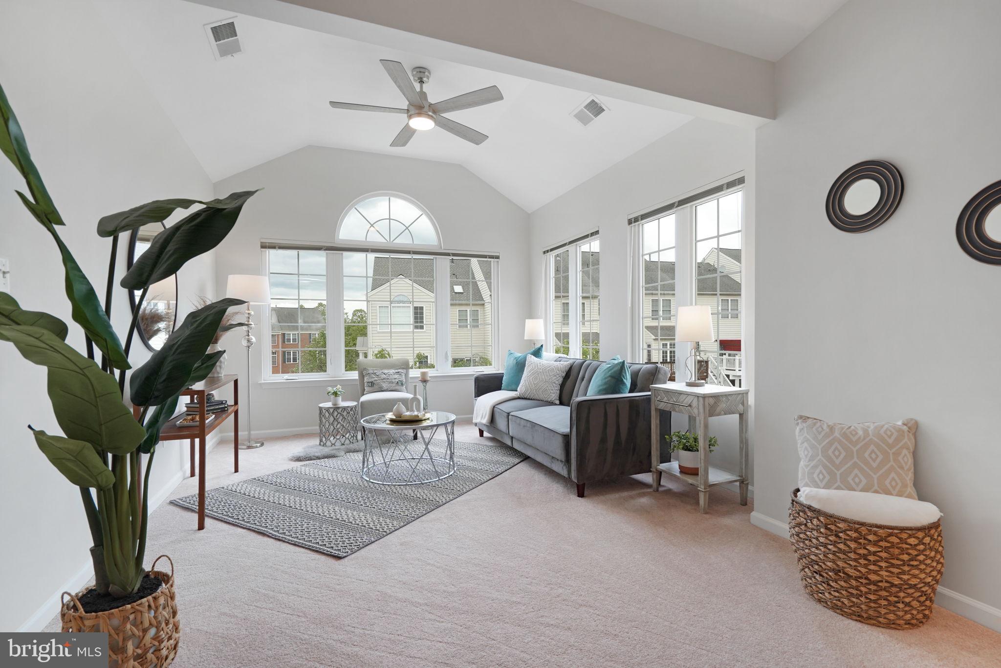 LOUDOUN VALLEY ESTATES - Residential