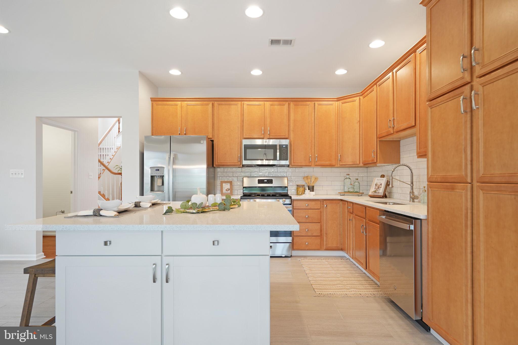 LOUDOUN VALLEY ESTATES - Residential