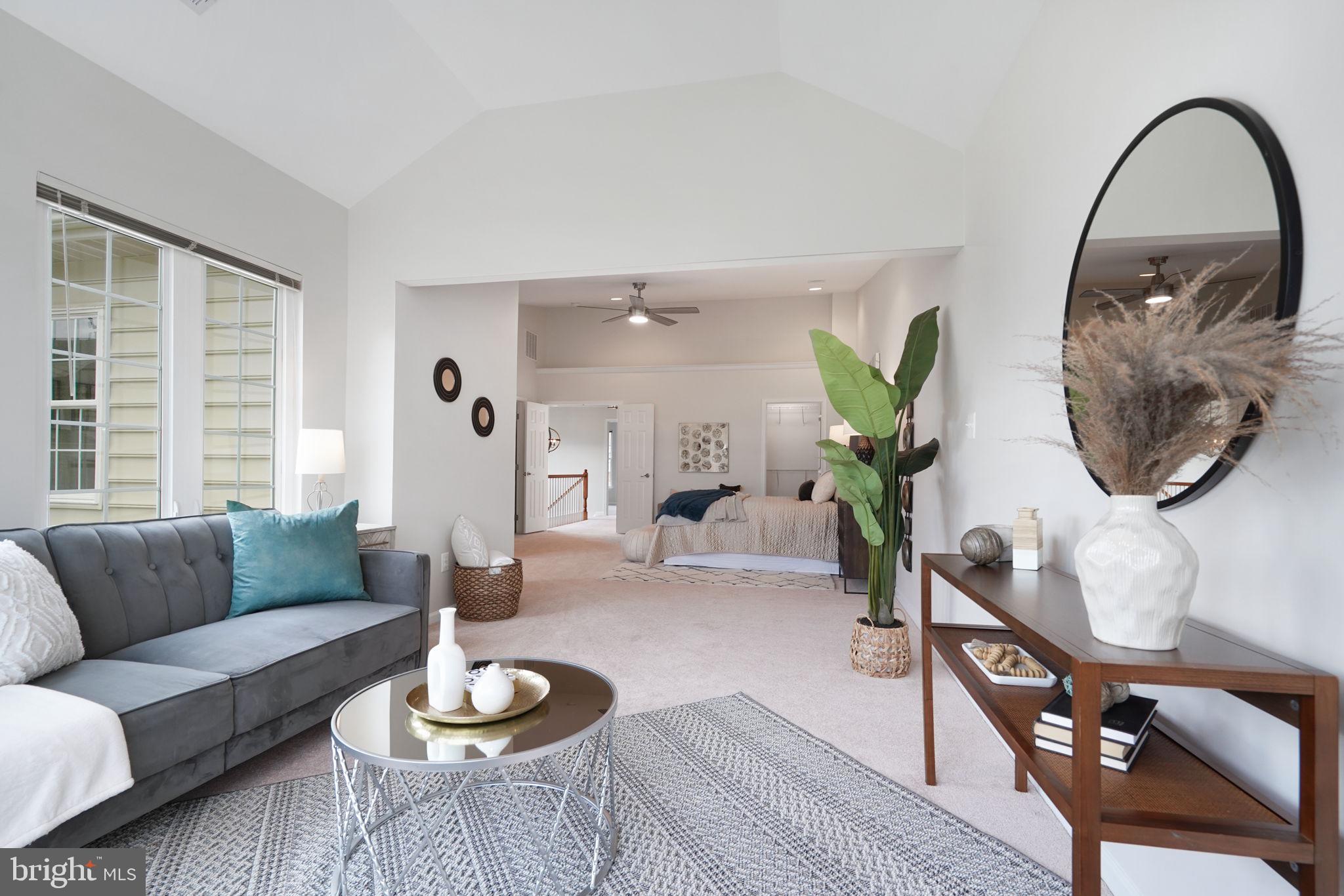 LOUDOUN VALLEY ESTATES - Residential