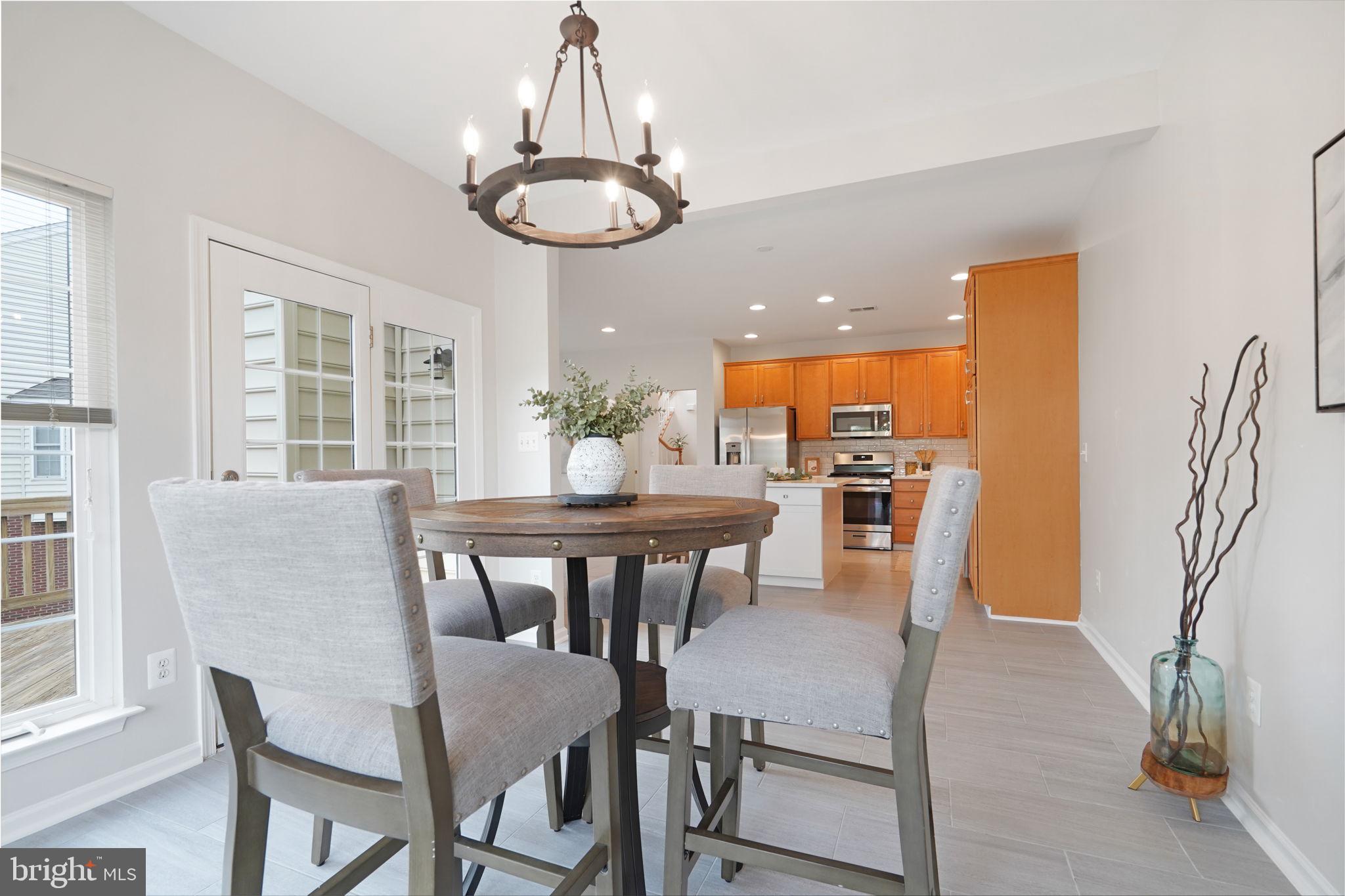 LOUDOUN VALLEY ESTATES - Residential