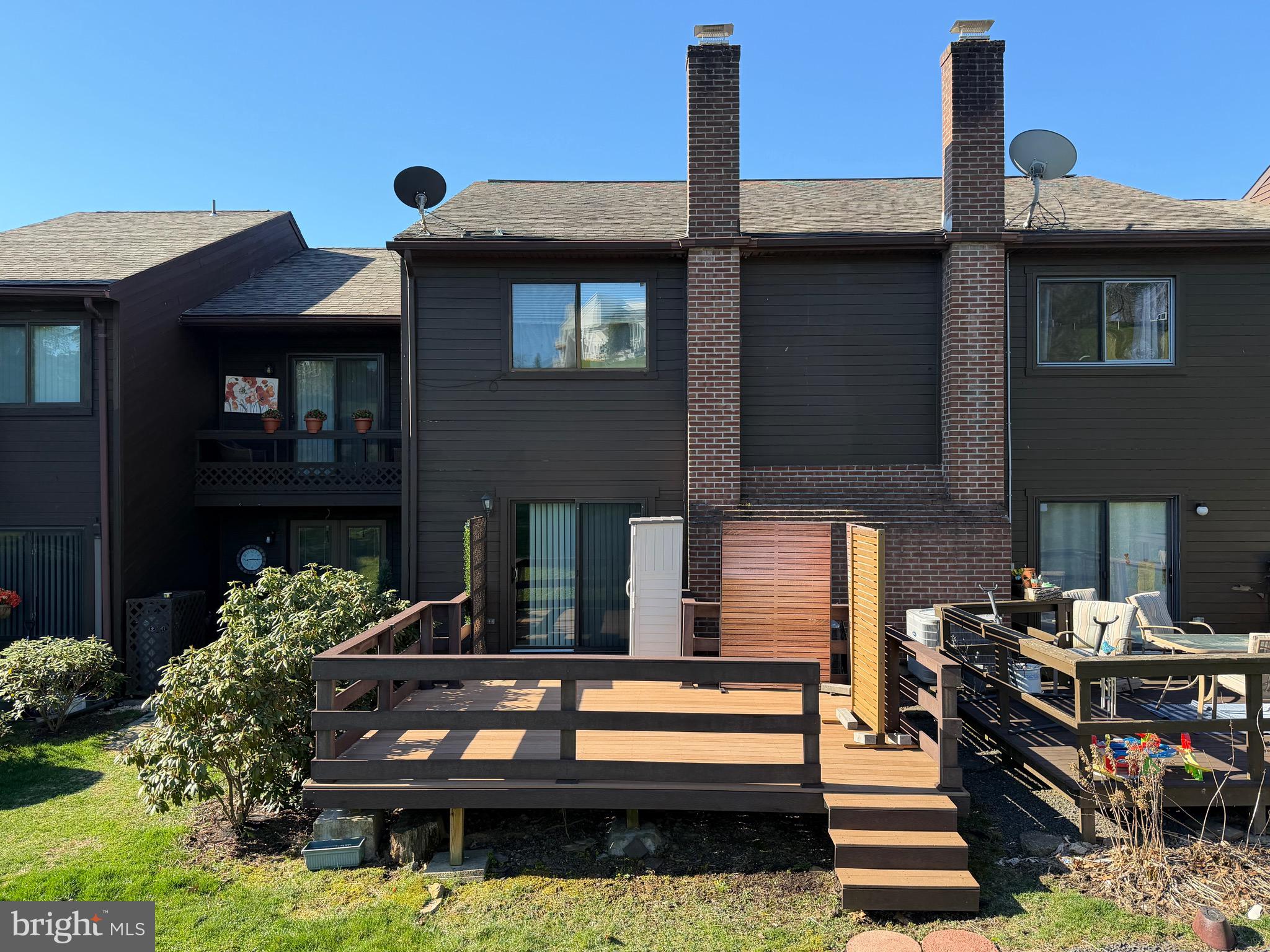 PINEBROOK - Residential