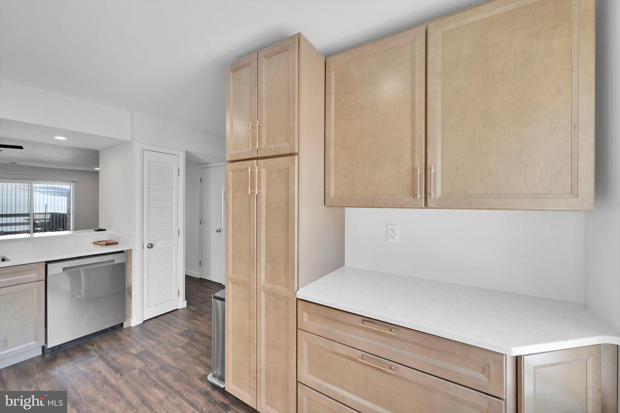 PINEBROOK - Residential