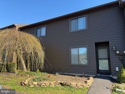 Photo of 2604 Village Road, ORWIGSBURG, PA 17961 (MLS # PASK2026526)