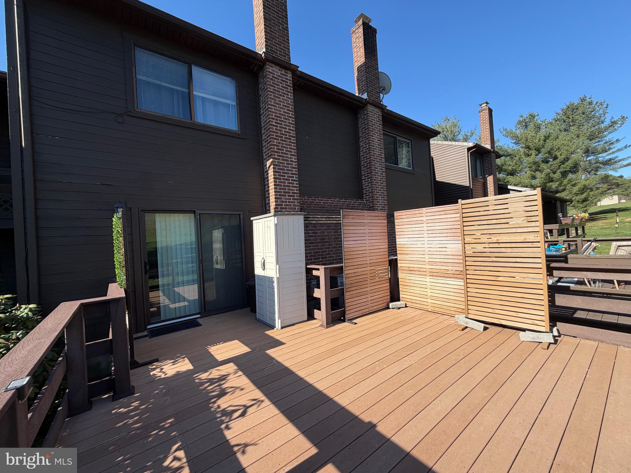 PINEBROOK - Residential