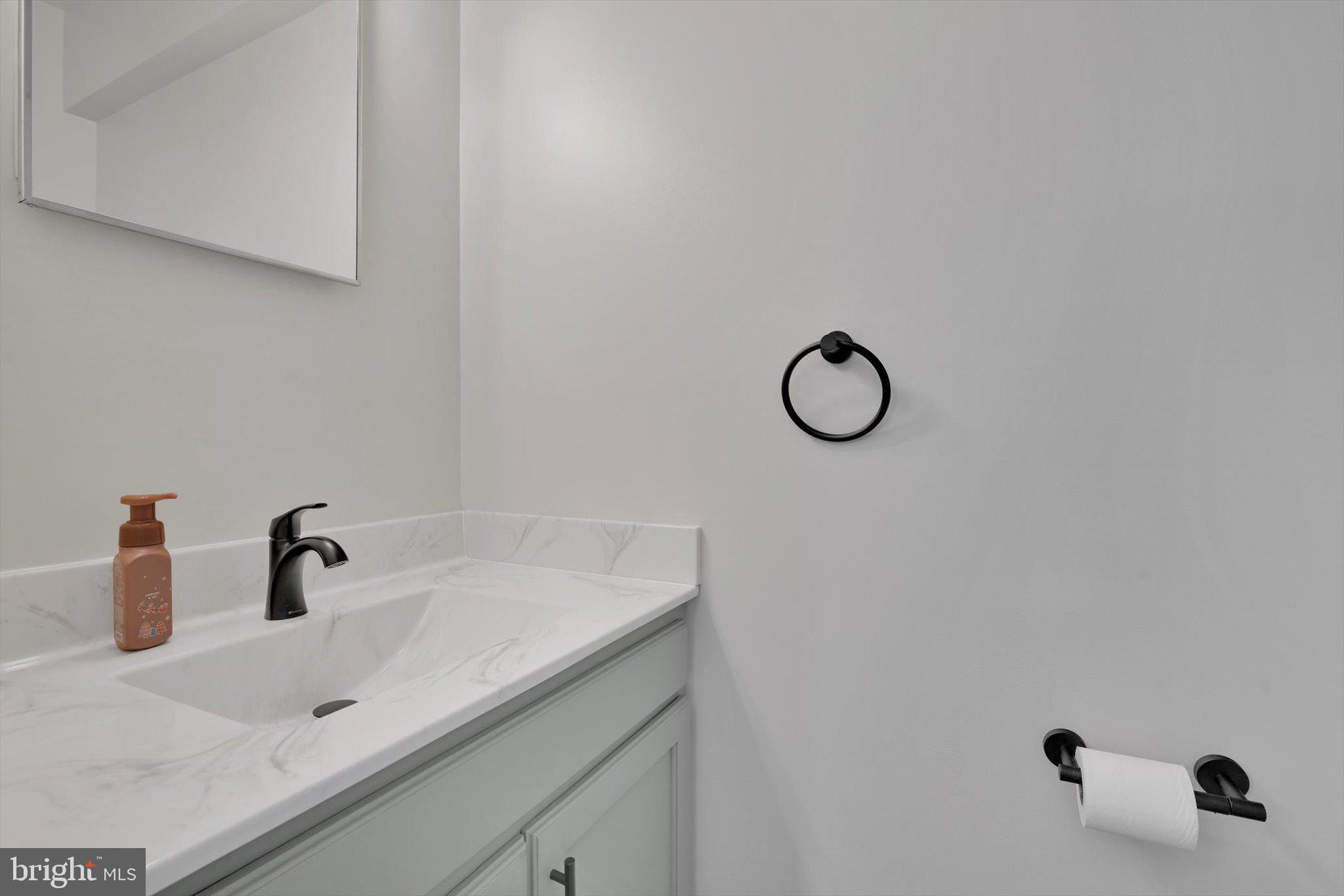 PINEBROOK - Residential