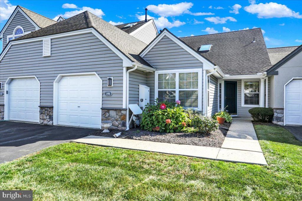 Photo of 191 Hawthorne Ct, READING, PA 19610 (MLS # PABK2063670)