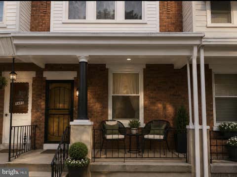 Townhouse For Sale - 1925 N Myrtlewood Street<br/> PHILADELPHIA, PA 19121