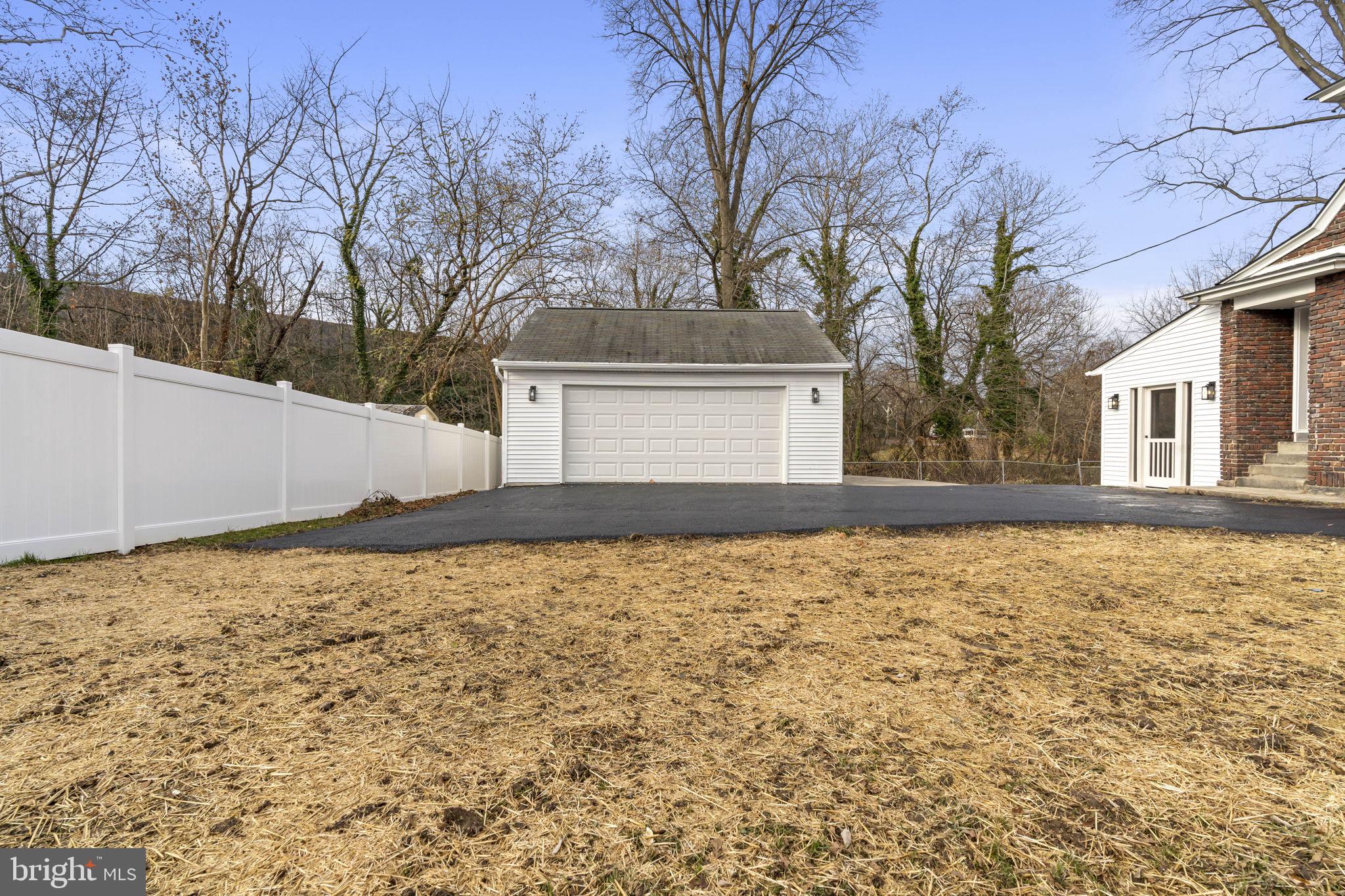 RIDLEY PARK - Residential