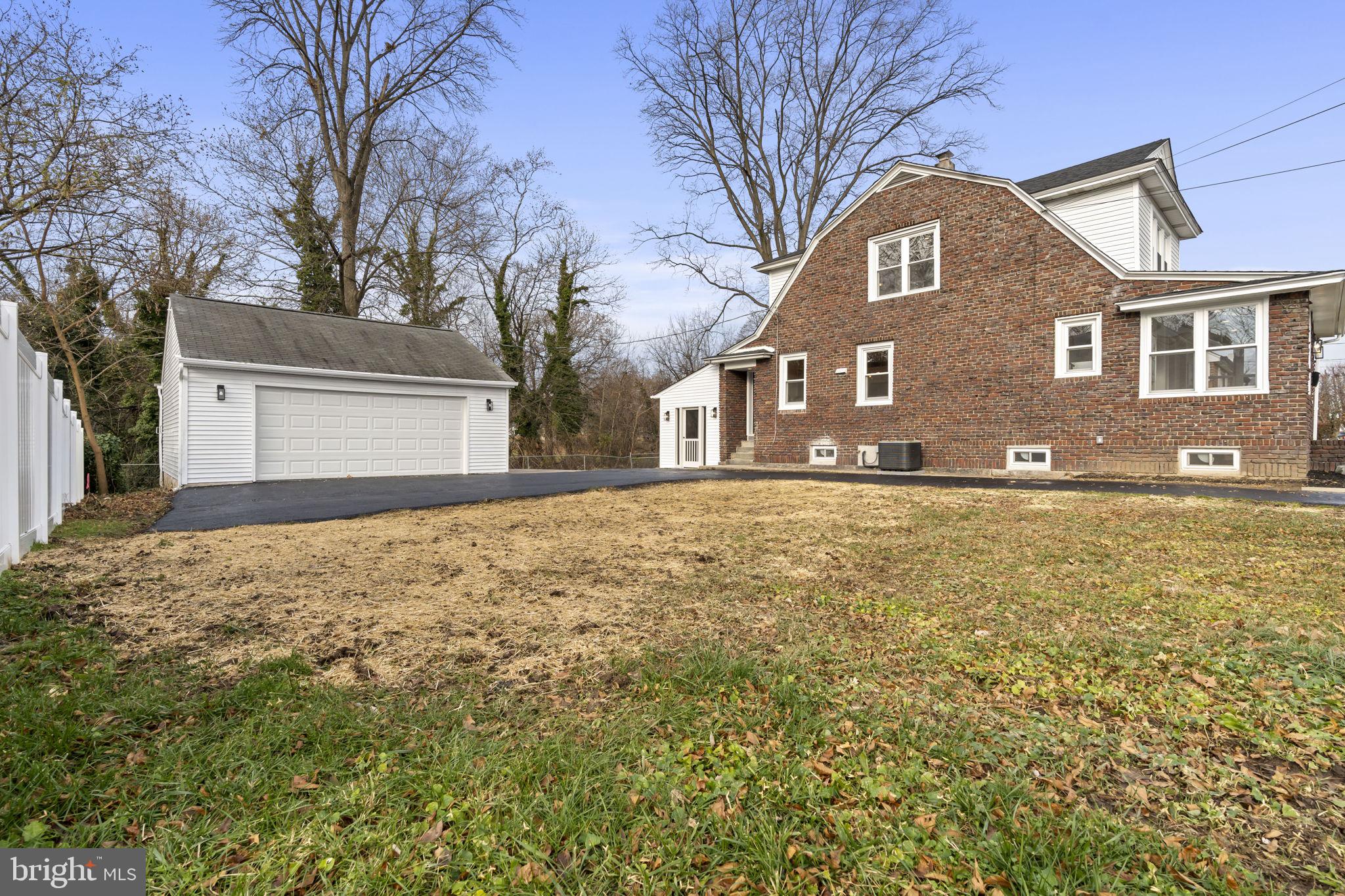 RIDLEY PARK - Residential