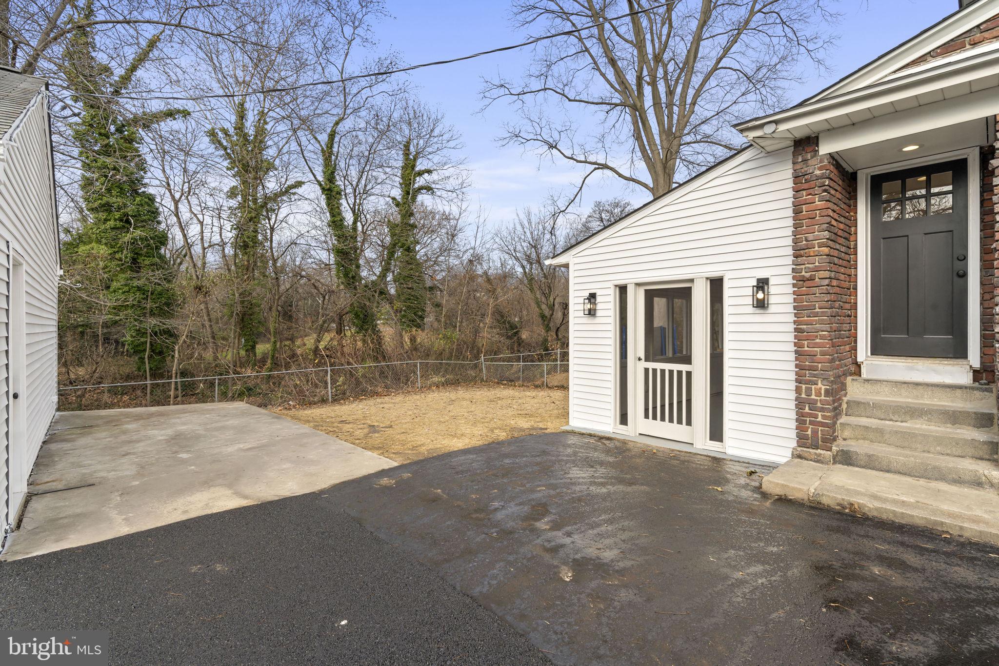 RIDLEY PARK - Residential