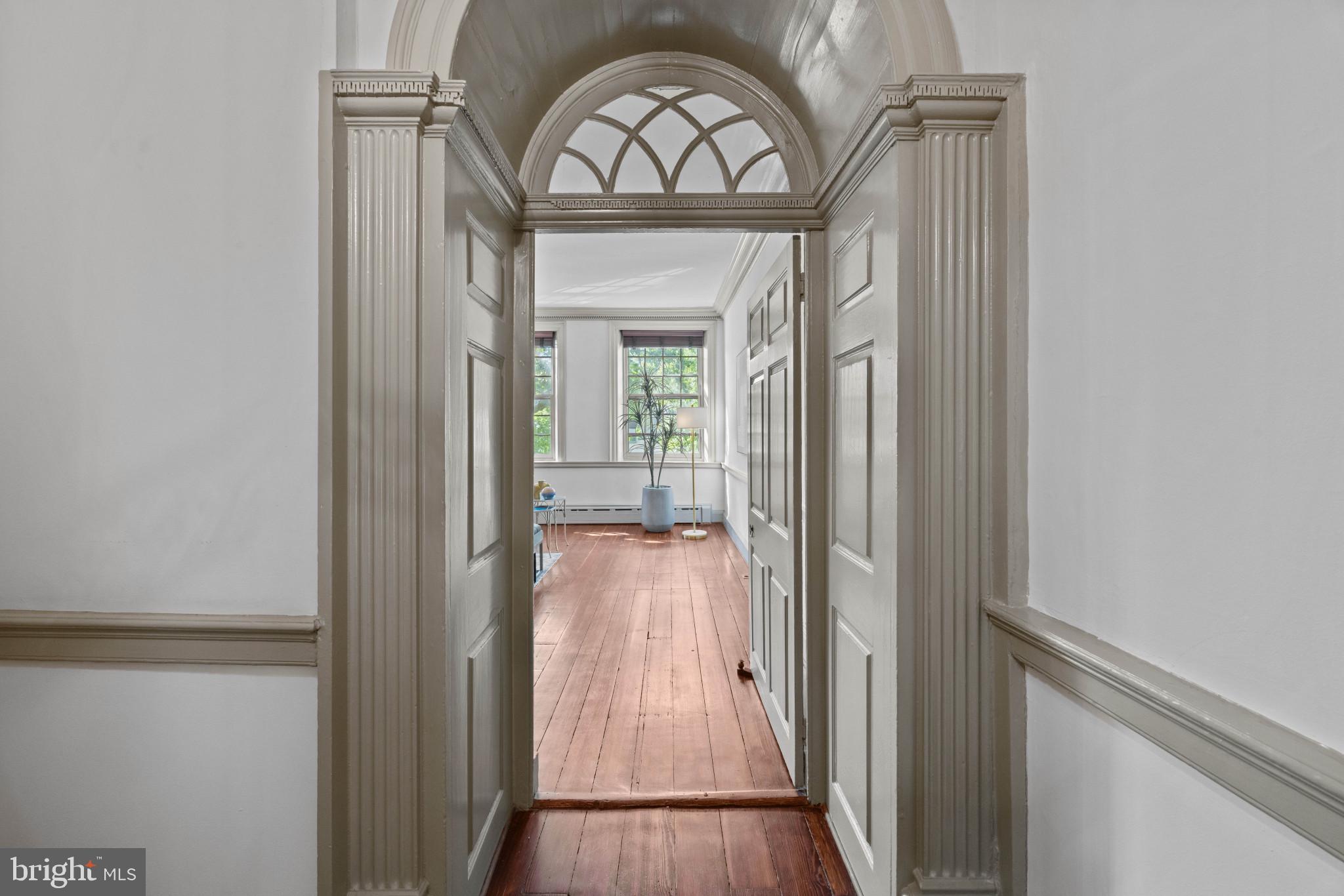 OLD TOWN ALEXANDRIA - Residential