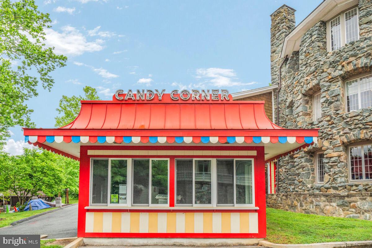 WILDWOOD HILLS - Residential