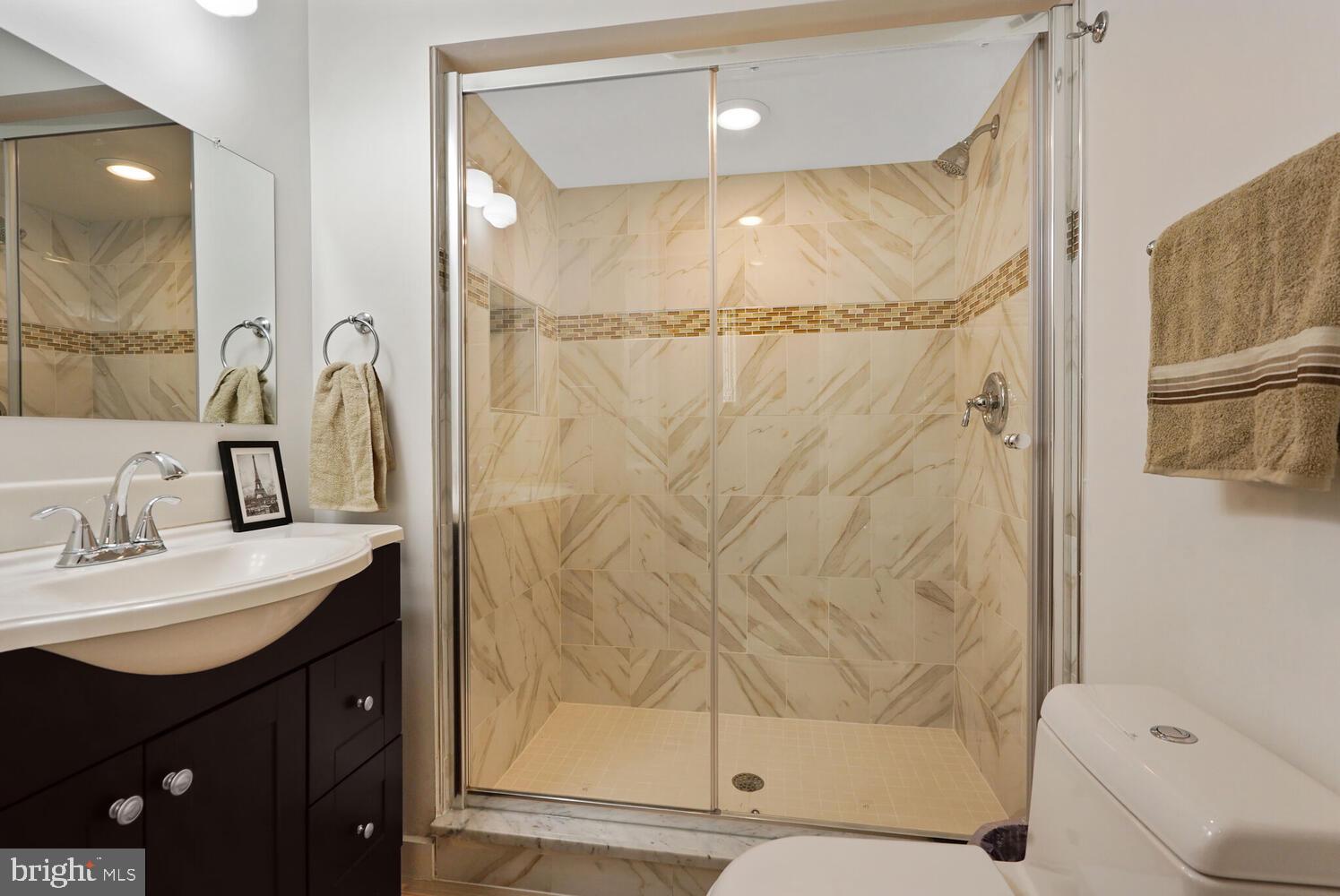 WILDWOOD HILLS - Residential