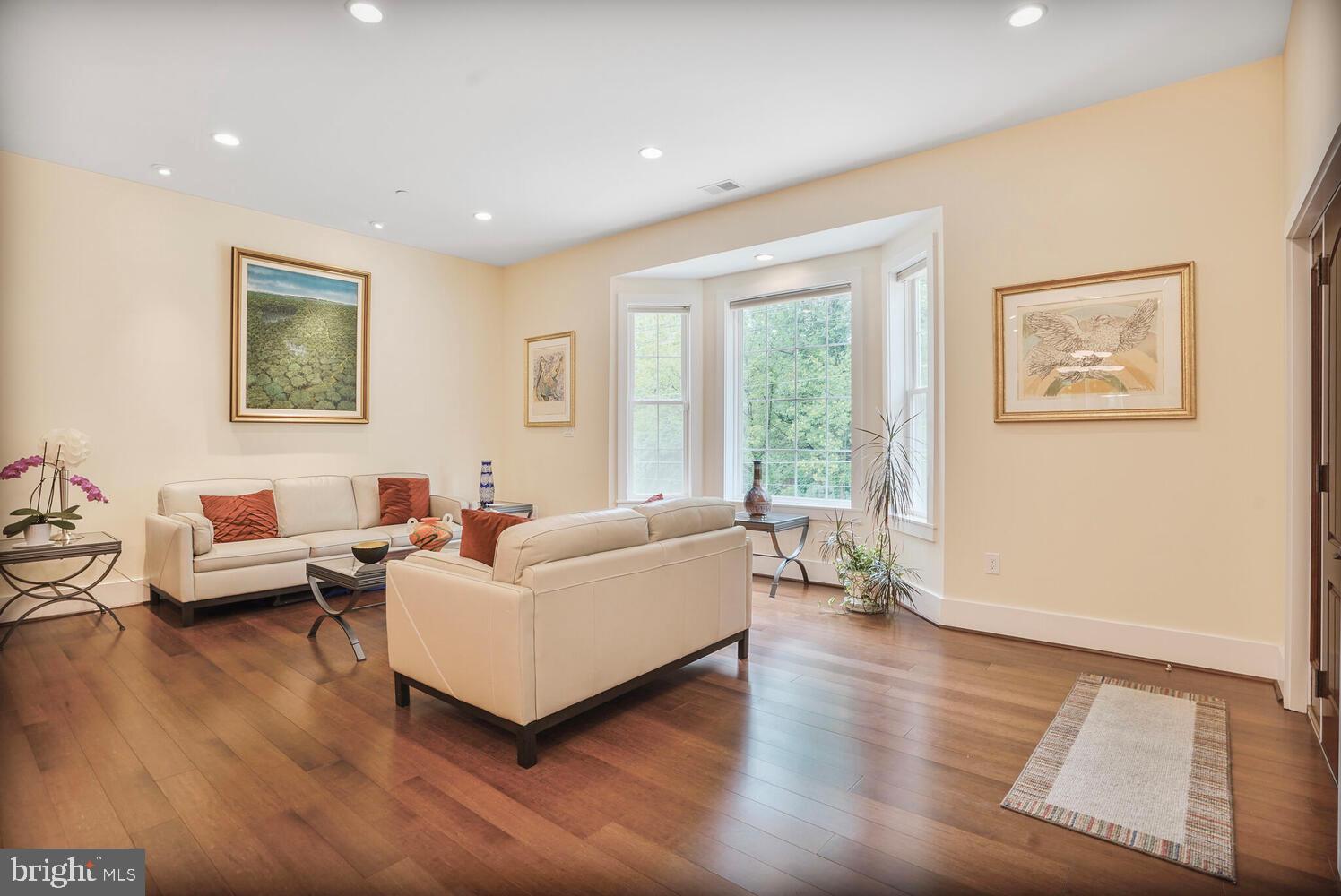 WILDWOOD HILLS - Residential