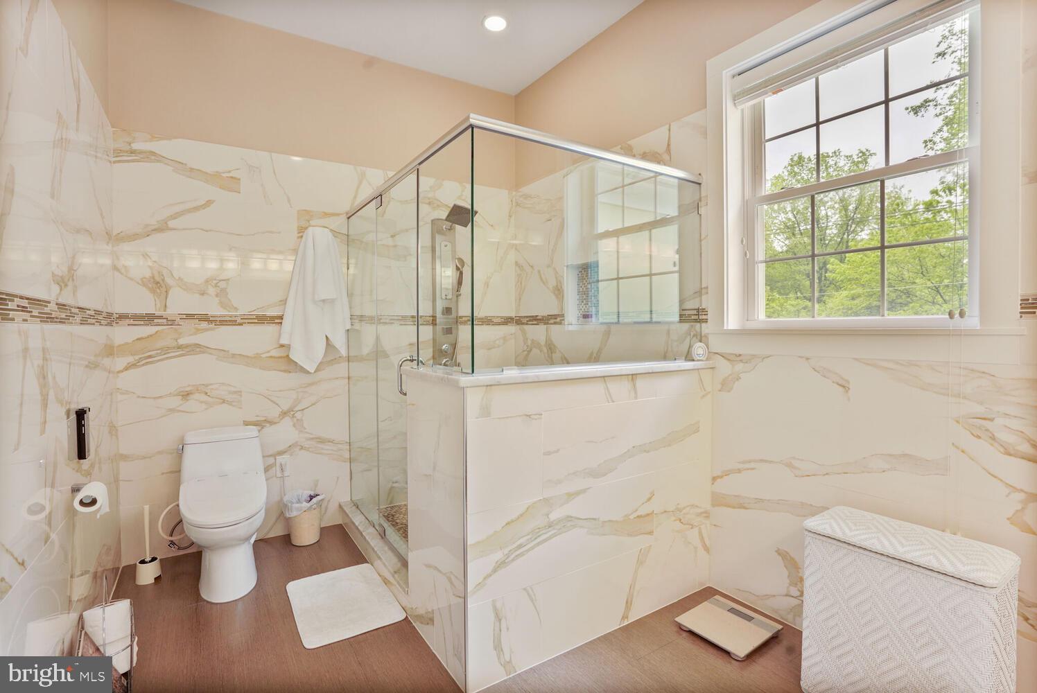 WILDWOOD HILLS - Residential