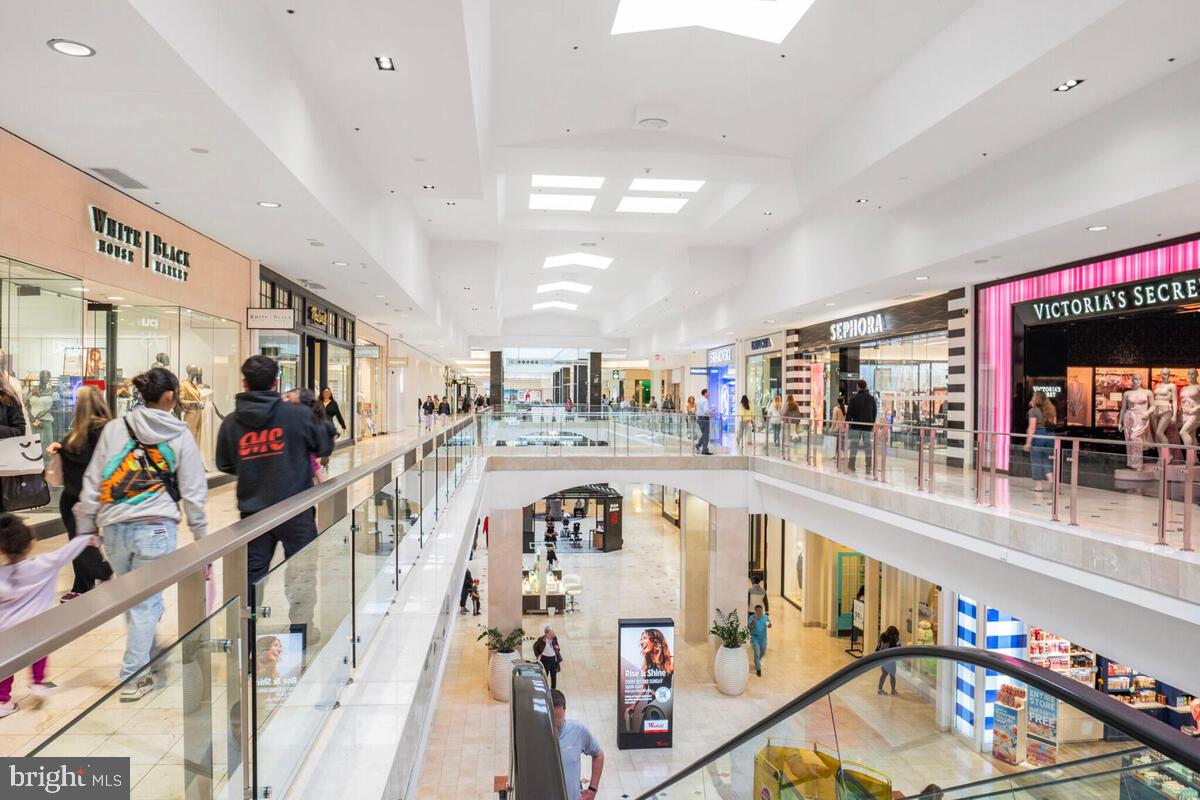 WILDWOOD HILLS - Residential