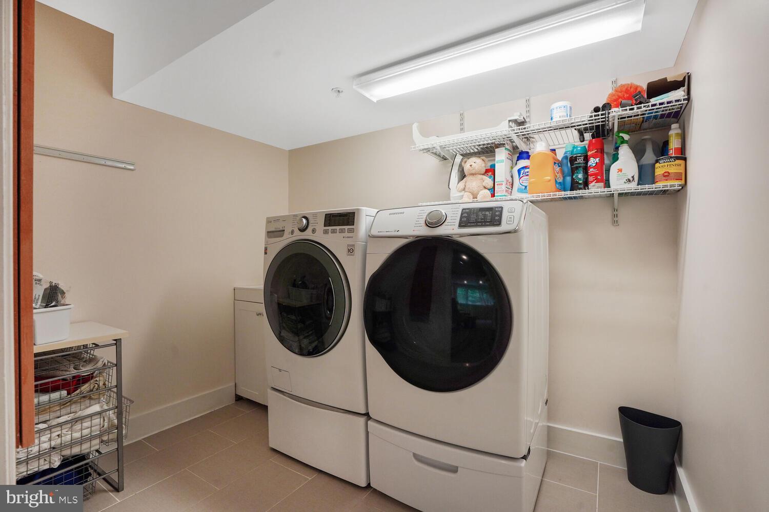 WILDWOOD HILLS - Residential