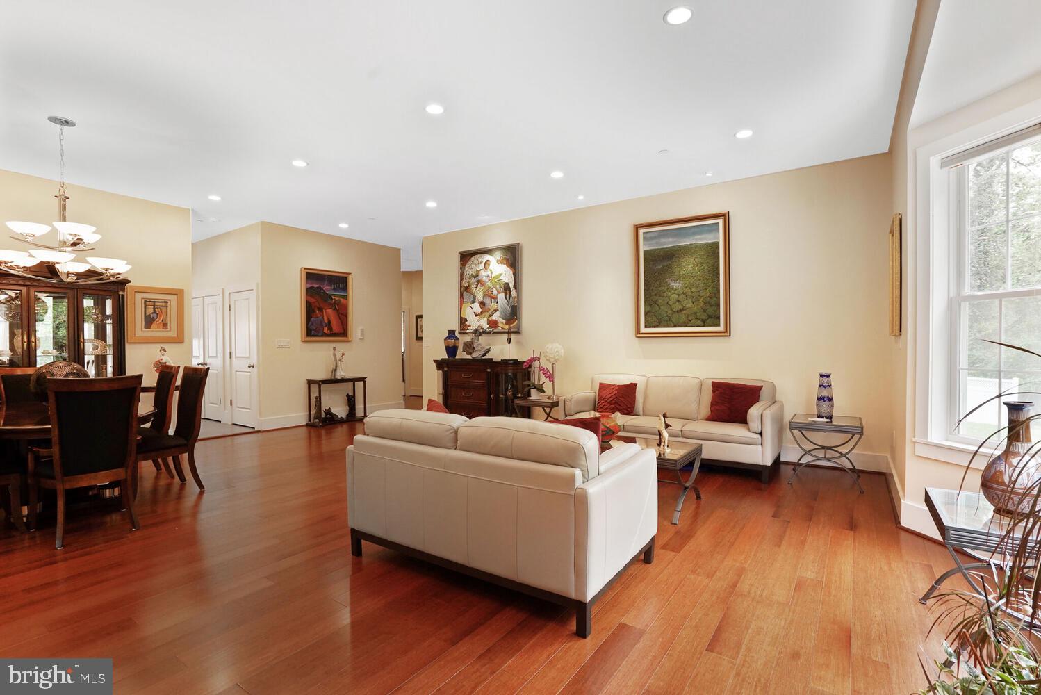 WILDWOOD HILLS - Residential