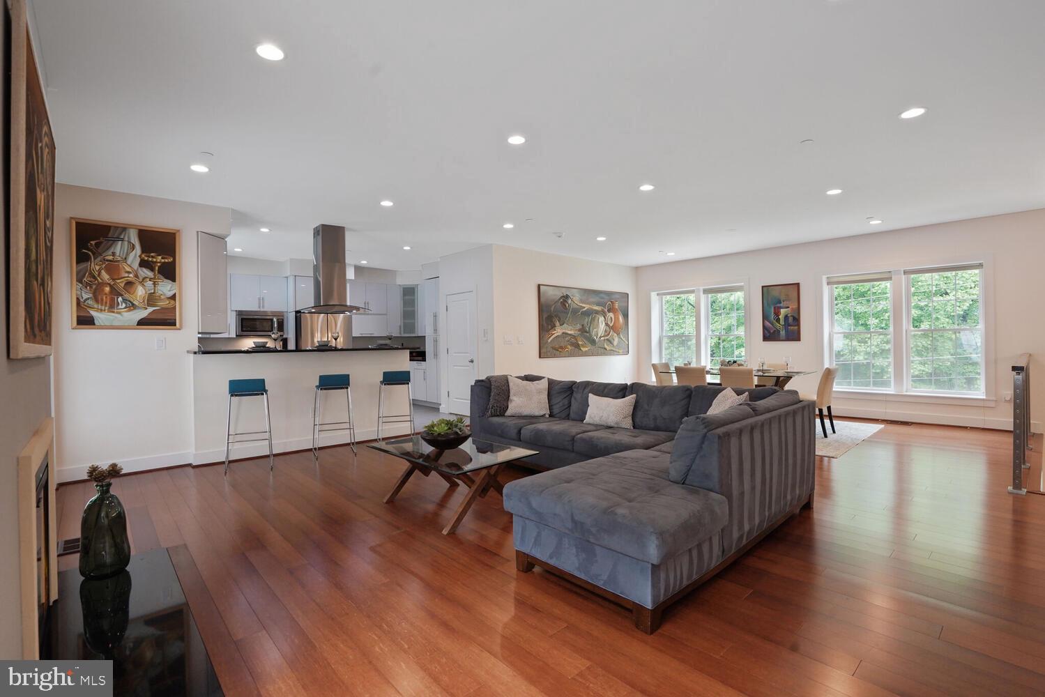 WILDWOOD HILLS - Residential